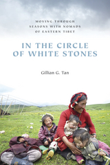 In the Circle of White Stones - Gillian G. Tan