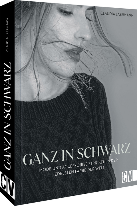 Ganz in Schwarz - Claudia Laermann