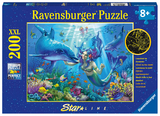 Ravensburger Kinderpuzzle - 13678 Leuchtendes Unterwasserparadies - Unterwasserwelt-Leuchtpuzzle für Kinder ab 8 Jahren, mit 200 Teilen im XXL-Format, Leuchtet im Dunkeln