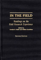 In the Field - William Kornblum, Carolyn D. Smith