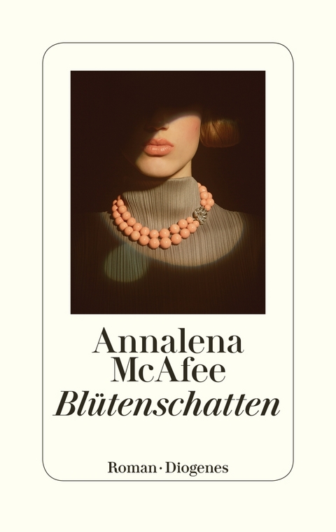 Blütenschatten - Annalena McAfee